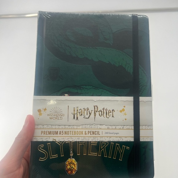 Harry Potter wizarding work slithering green notebook journal with pencil new - Picture 11 of 11